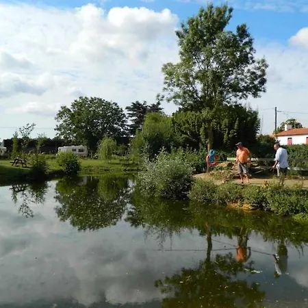 Campsite 4 Etoiles - Piscine - Efciab