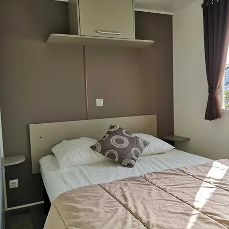 4 Etoiles - Piscine - Efciab Campsite Soullans