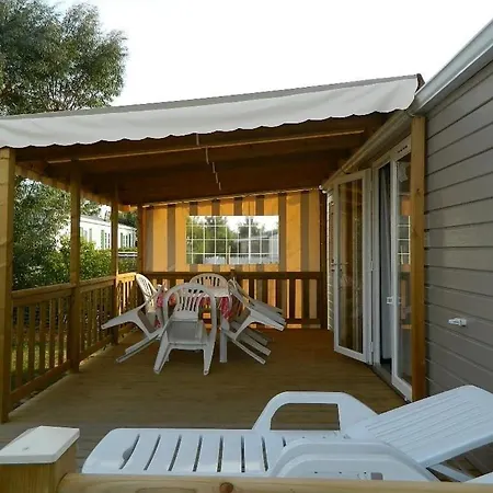 Camping 4 étoiles - Piscine - Efciab Soullans