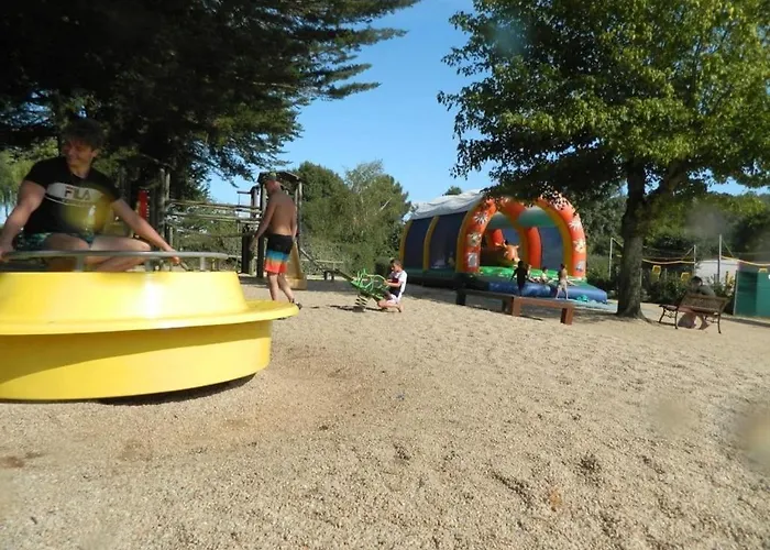 Kemp 4 Etoiles - Piscine - Efciab